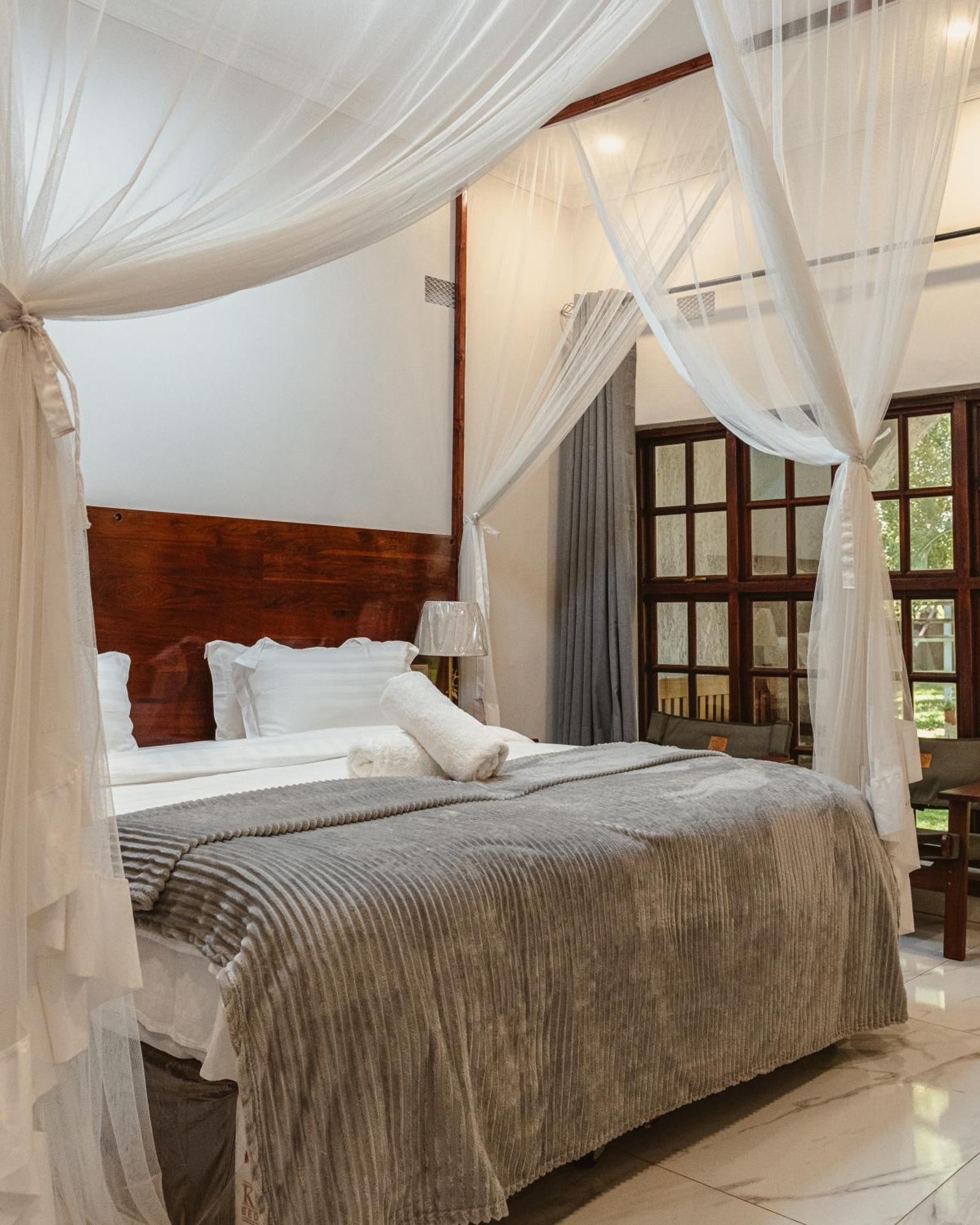Jacaranda Lodge Victoria Falls Exteriér fotografie